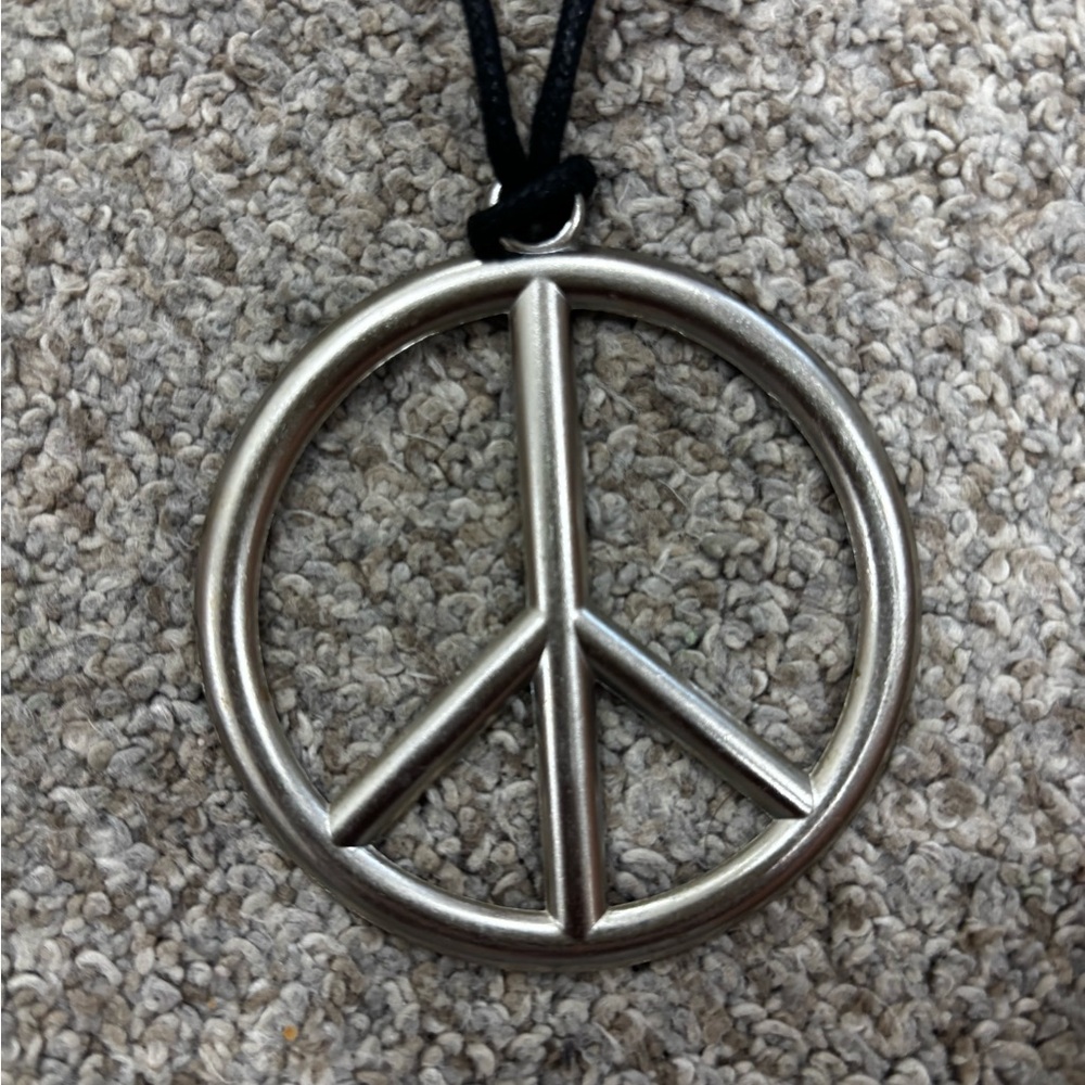 Silver Peace Sign Pendant Necklace